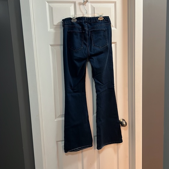 Jessica Simpson uptown slim flare jeans - Picture 2 of 2